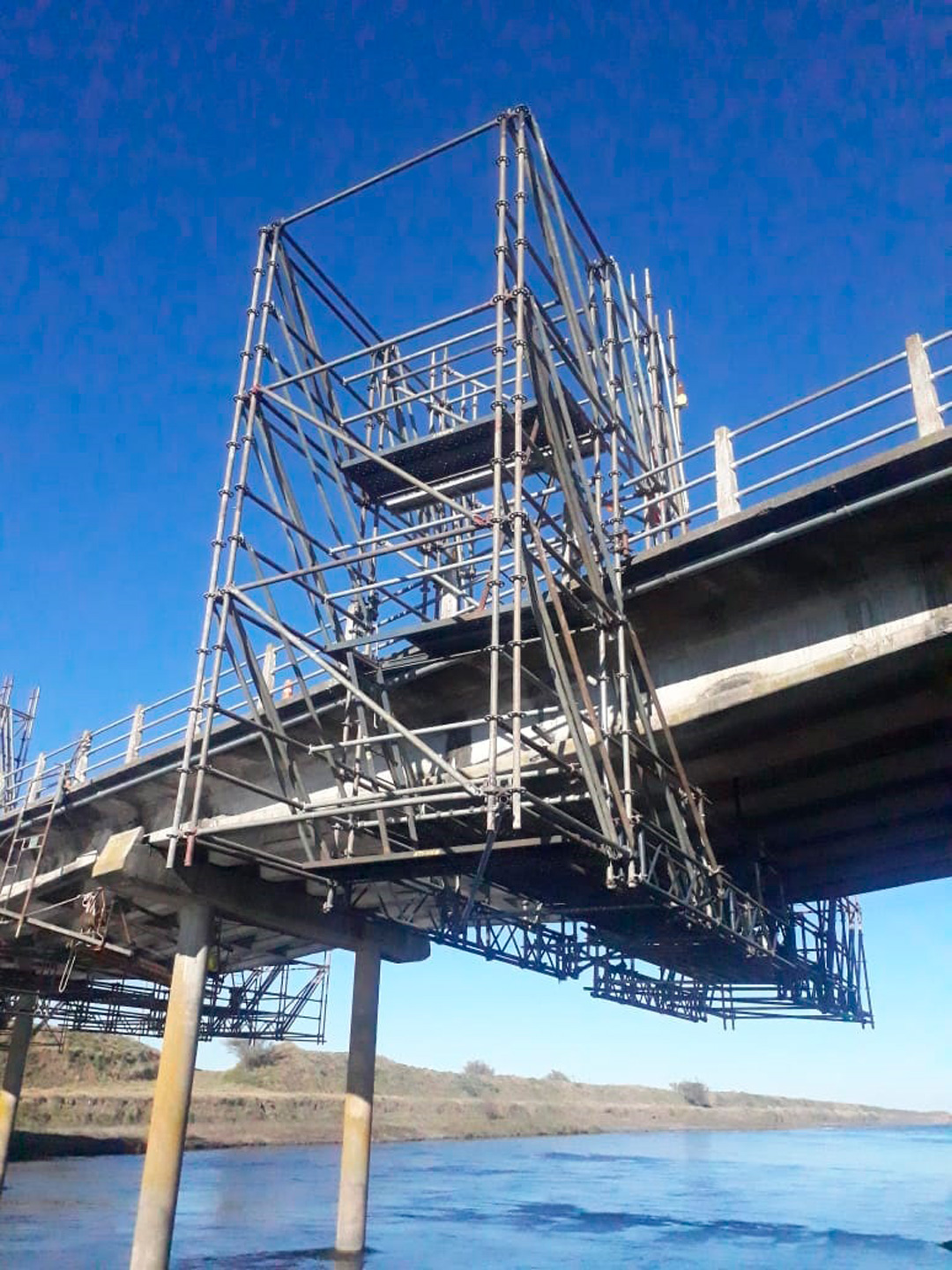 Puente Canal 9 RP N°11