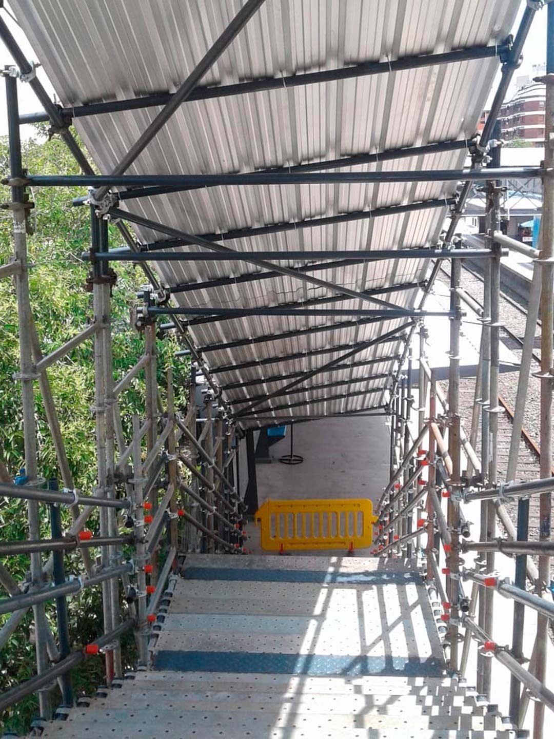 Viaducto San Martìn, Pasarela provisoria estación Villa del Parque