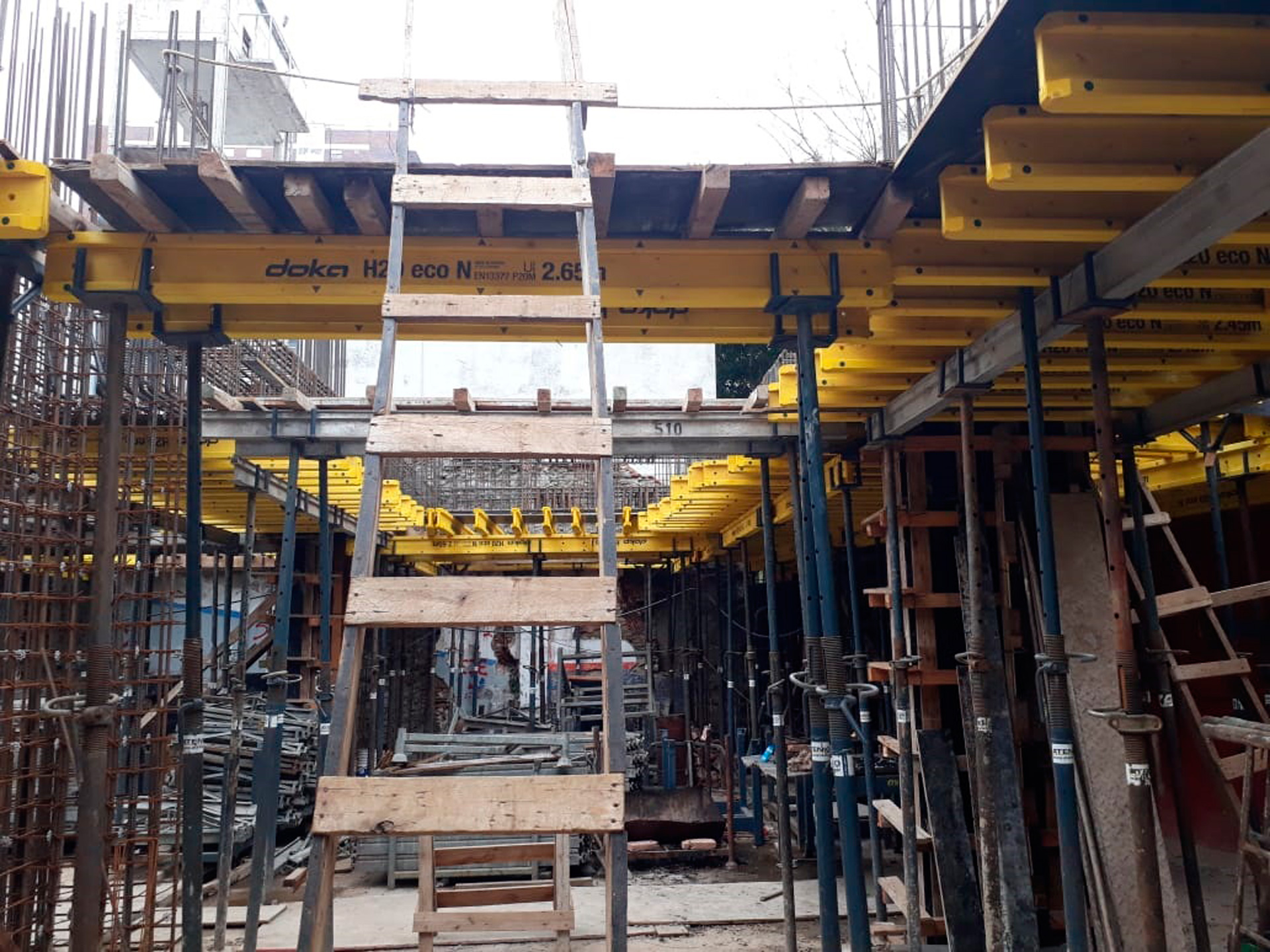 Star Alvarez Thomas, C.A.B.A