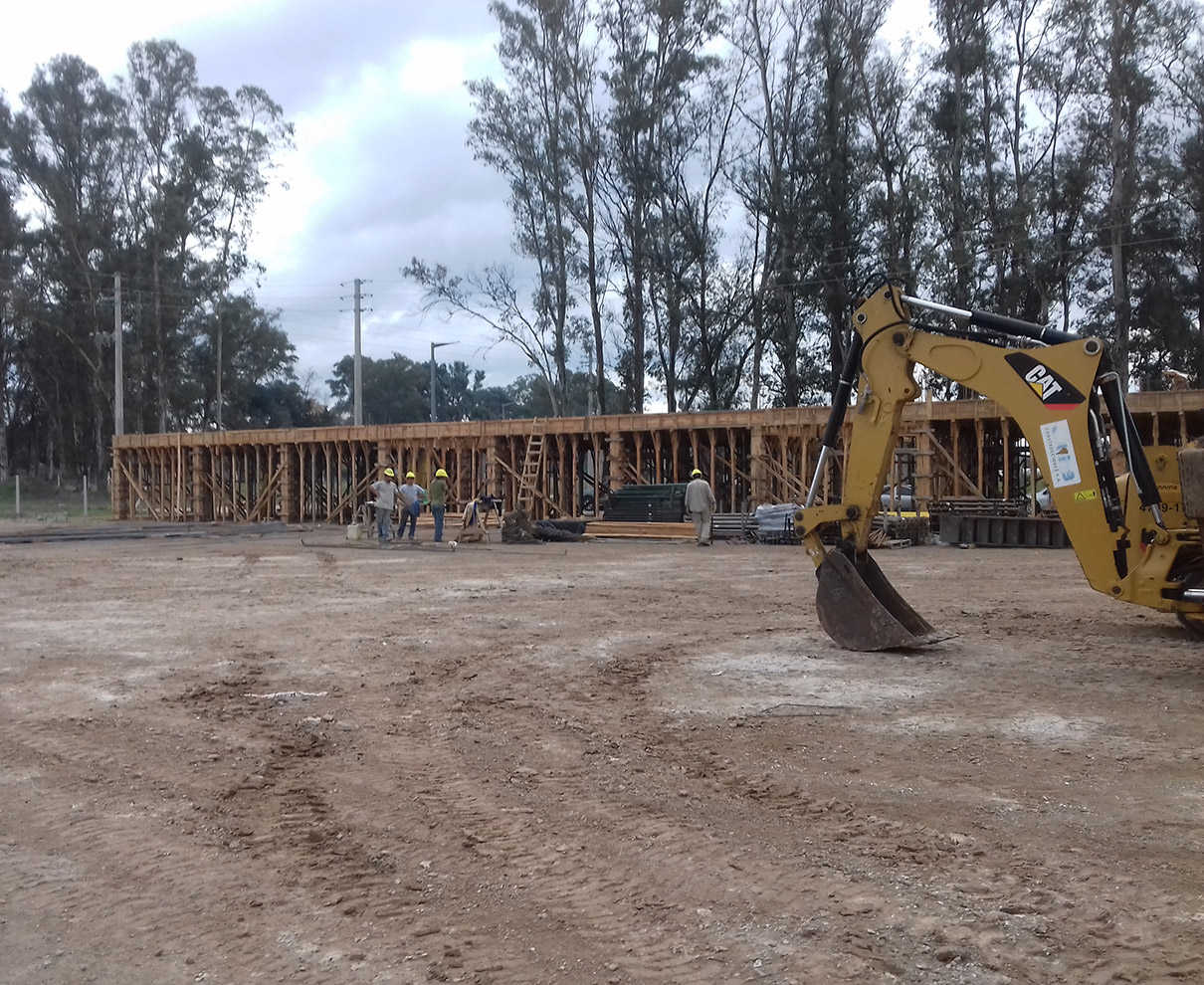 Mundileno S.A., Ruta Nacional 24 n° 5801