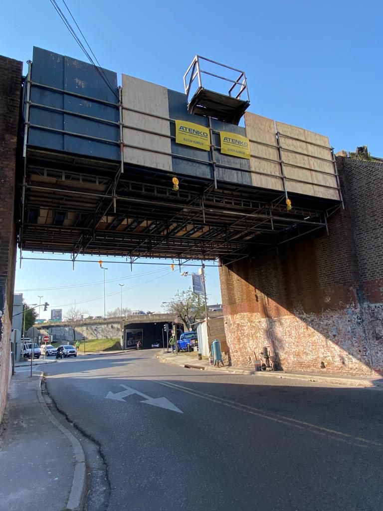 Andamio Colgante para Puente FCGB Norte - Calle Francisco N. Laprida