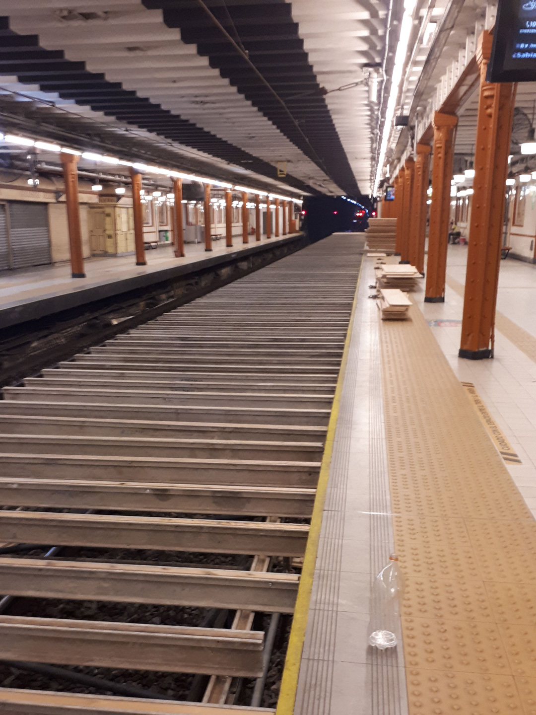 Subte A estación perú