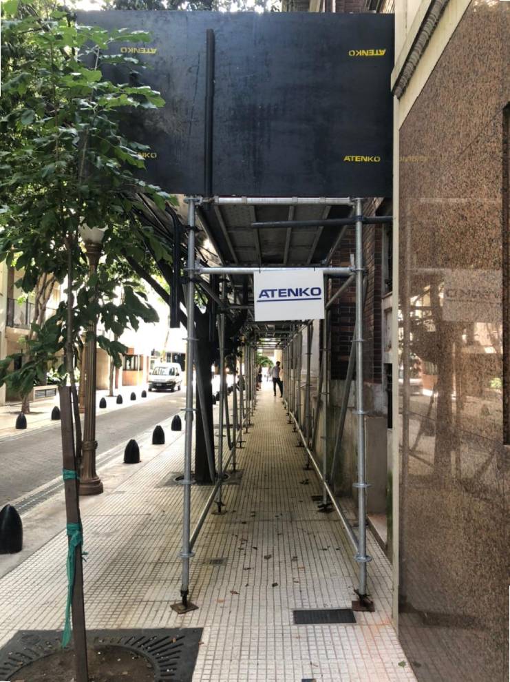 Protección Peatonal con Fachada en Retiro.