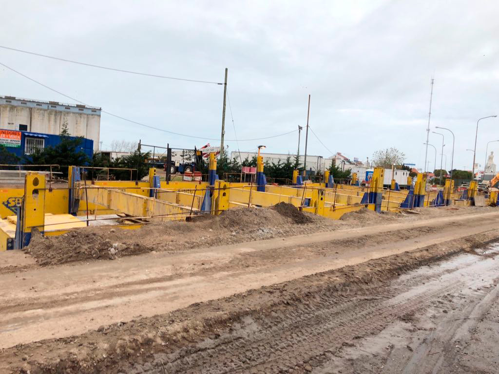 Desagüe pluvial arroyo el Barco