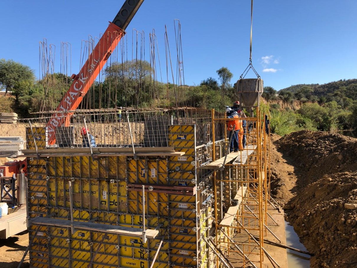 Estribo de Puente Pulquina
